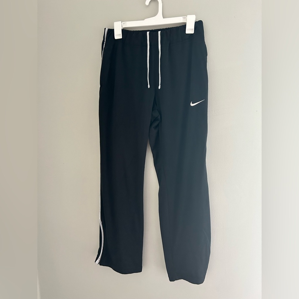 Nike warm up pants